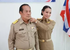 ชลบุรี : นายอำเภอพานทอง เป็นประธานเปิดการประชุมสภาองค์การบริหารส่วนตำบลเกาะลอยบางหัก