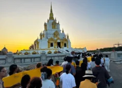 กระบี่-สาธุชน ร่วมพิธีเททองหล่อพระ และร่วมแห่ผ้าห่มพระมหาธาตุเจดีย์วัดคลองท่อมศรีวิชัยครั้งแรก ในวันมาฆบูชา