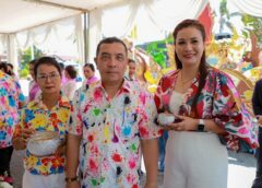 สุราษฎร์ธานี เปิดงานมหาสงกรานต์ 2569 ผู้ว่าฯ นำสรงน้ำพระ–รดน้ำขอพรผู้สูงอายุ สืบสานวิถีไทย กระตุ้นท่องเที่ยวเมืองคนดี