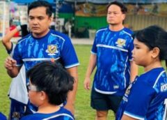 สมุทรสาคร-ทีมบัวสุวรรณ FC วางแผนเปิดสอนอบรมสอนบอลปลูกฝันเล่นกีฬาห่วงไกลมือถือ